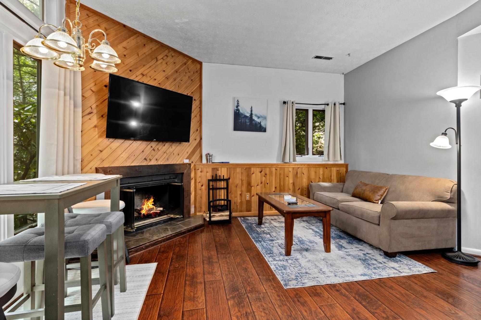 Cozy Condo In Wintergreen Resort That Sleeps 4! Lyndhurst Zewnętrze zdjęcie